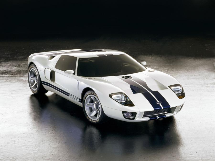  Ford GT40 Concept 2002 года  (фото 1 из 102)